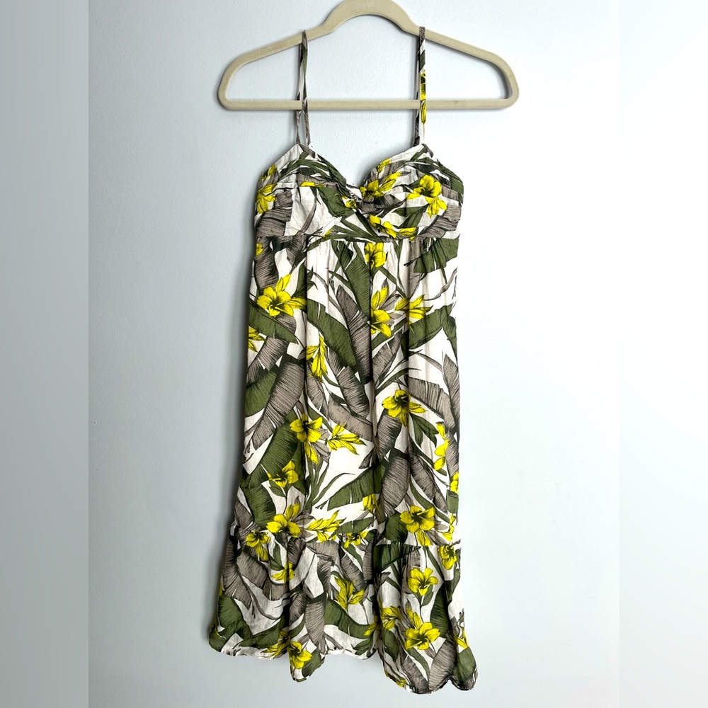 Banana Republic size 2 mid length floral summer dress